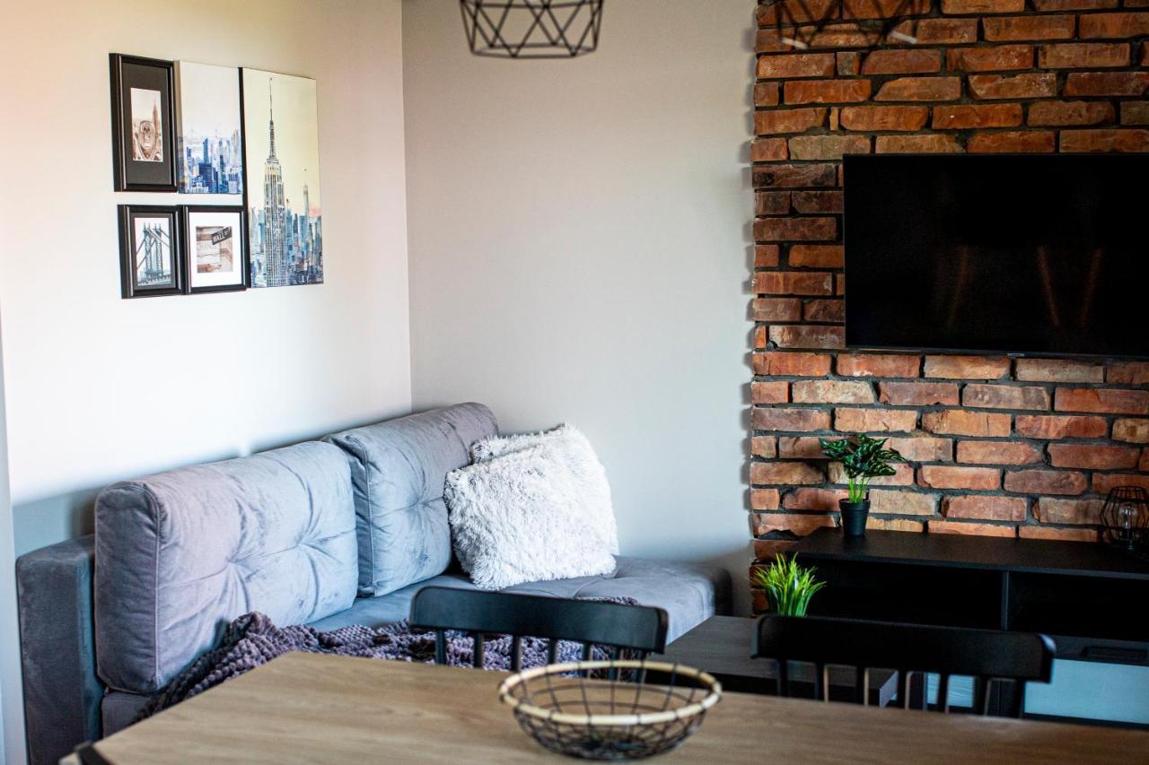 Kalinowe Wzgorza Apartment Хажукови Екстериор снимка